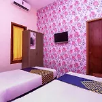 SPOT ON 2875 Kost Pandawa Syariah
