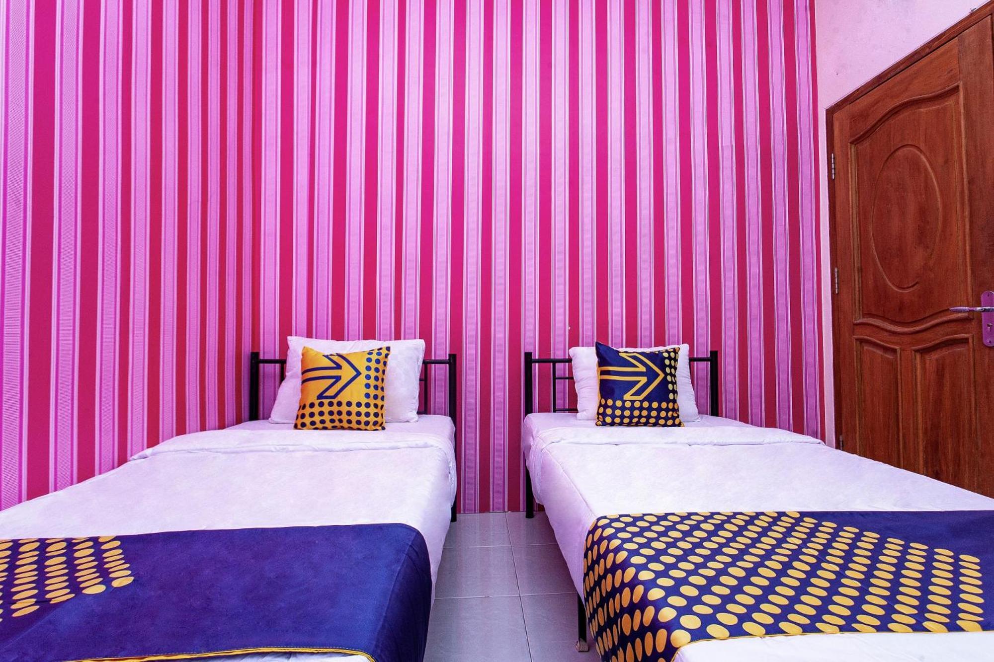 Spot On 2875 Kost Pandawa Syariah 2* Cilacap