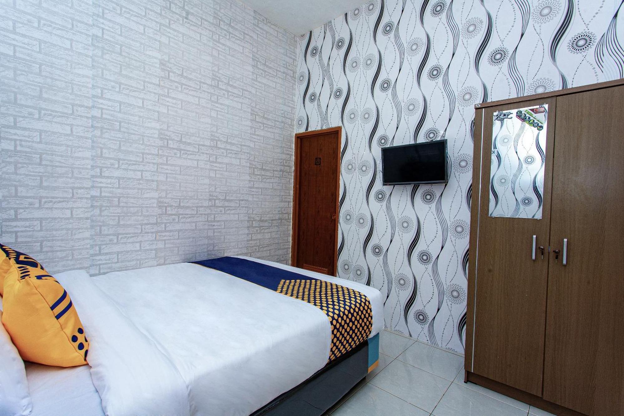 Spot On 2875 Kost Pandawa Syariah Hotel